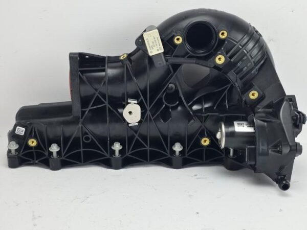 Mercedes Inlaatspruitstuk - CLA