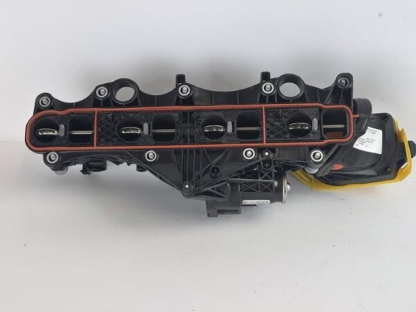 Mercedes Inlaatspruitstuk - E-Klasse