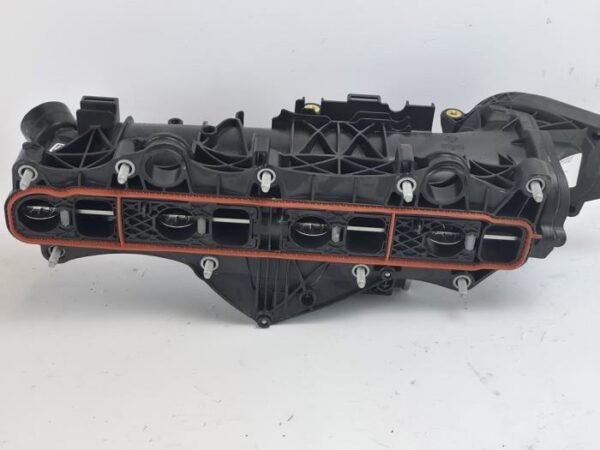 Mercedes Inlaatspruitstuk - E-Klasse